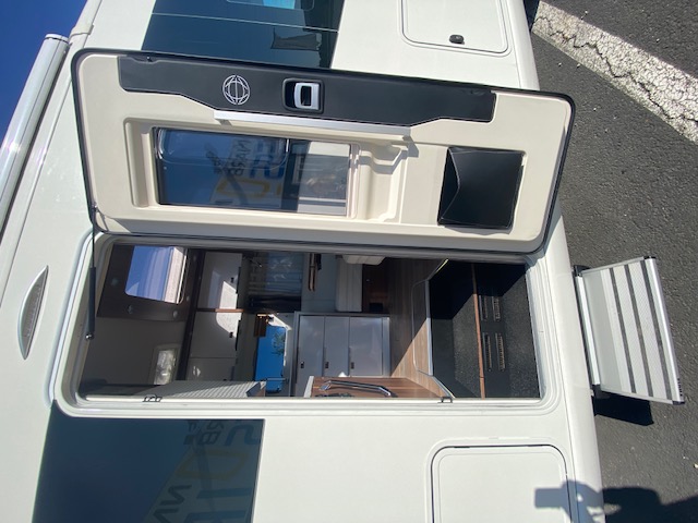 Porte d'entrée.jpg