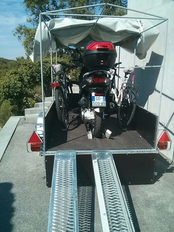 chargement scooter et vélos.jpg.jpg