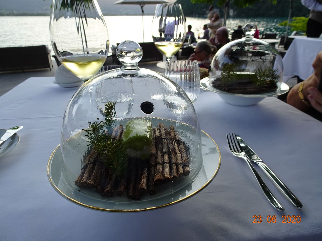 Poissons sur sarment