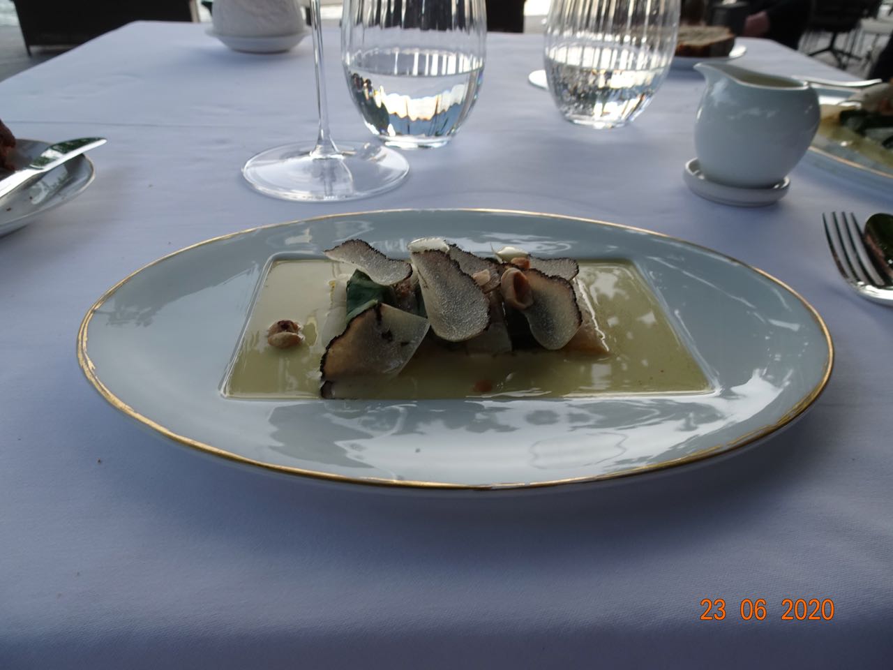 Blettes sur polenta Savoyarde sauce camomille